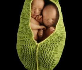 TWIN Newborn baby peapod poa pod cocoon green photography props handmade 0-3